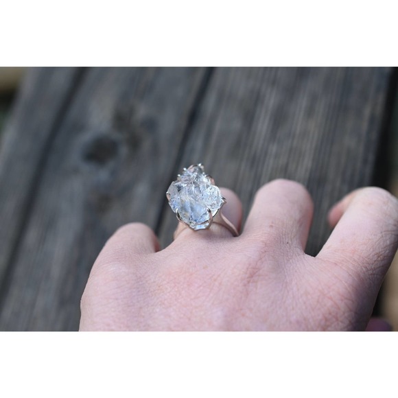 alternative raw diamond engagement ring raw crystal size 4 5 6 7 8 8 9 1… - Picture 4 of 6